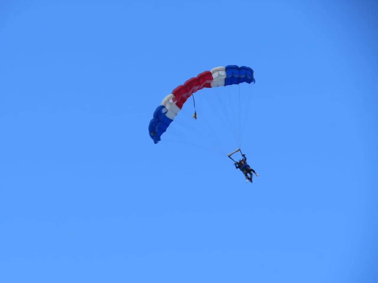 Tandem en parachute avec Fly974tandem66 perpignan
